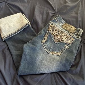 Miss Me signature cropped jeans